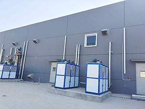 防爆冷庫(kù)建造外景機(jī)組圖