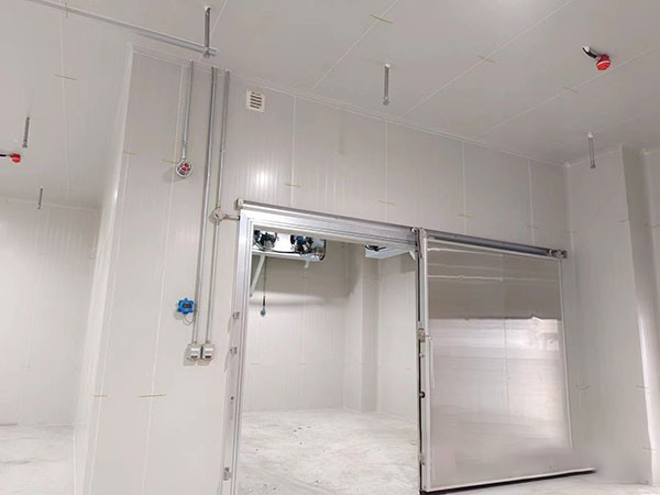 30平方冷庫(kù)建造費(fèi)用大概多少錢？30平米冷庫(kù)造價(jià)表對(duì)比